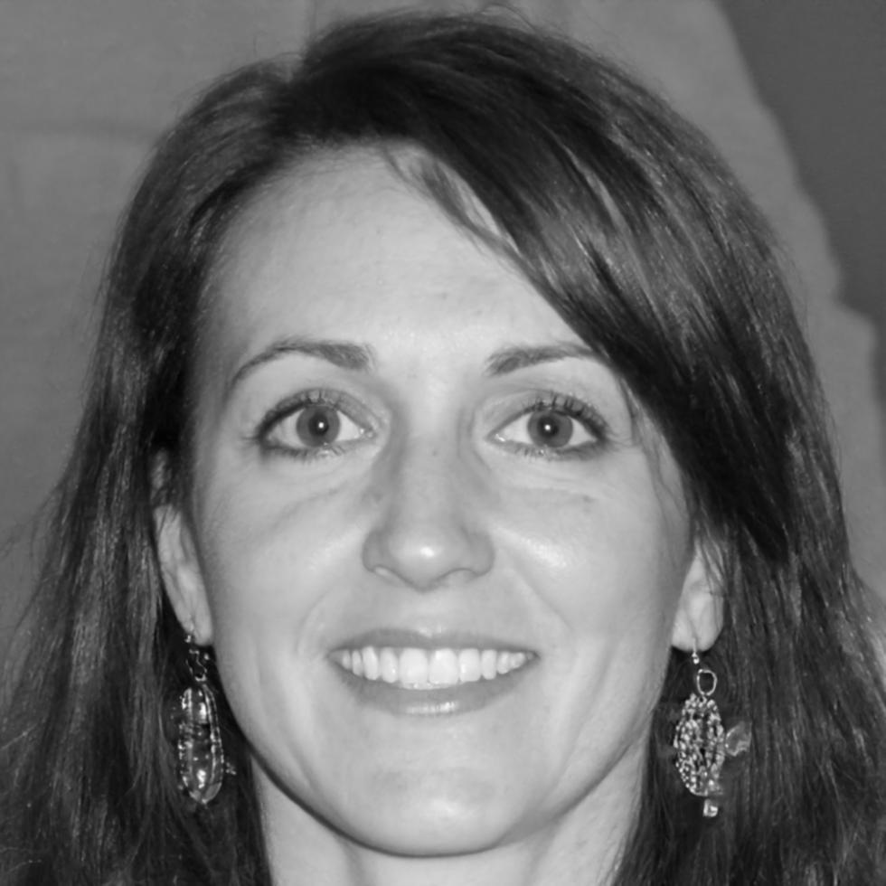 Portrait de Céline Martin, analyste financière